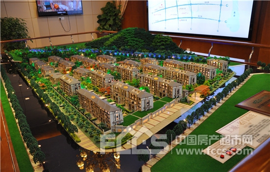 城东高端住宅名门山庄排屋价格便宜的一套