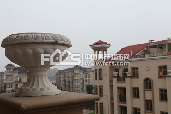 金色地中海楼盘实景图1